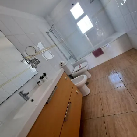 Laura Apartment In Arona & Pool *