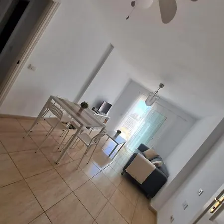 Apartman Laura Apartment In Arona & Pool *