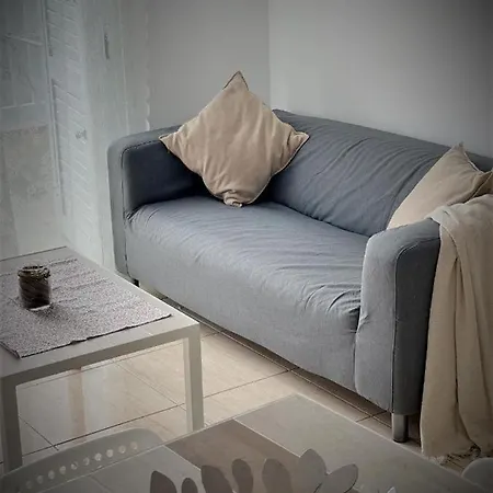 Apartman Laura Apartment In Arona & Pool Arona