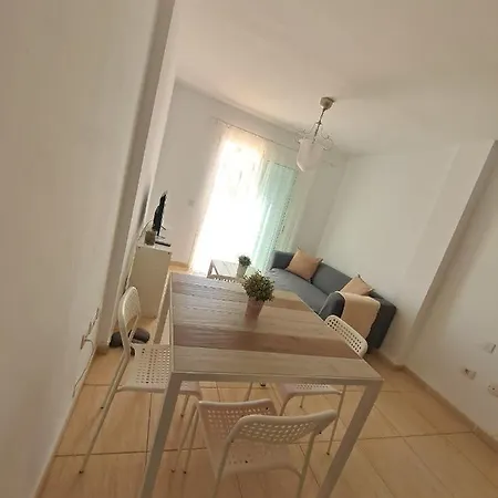 Laura Apartment In Arona & Pool Arona